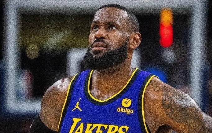 NBA交易震惊：丹尼尔·加莱特·哈尔滕施泰因为何离尼克斯加盟雷霆？-爱游戏体育